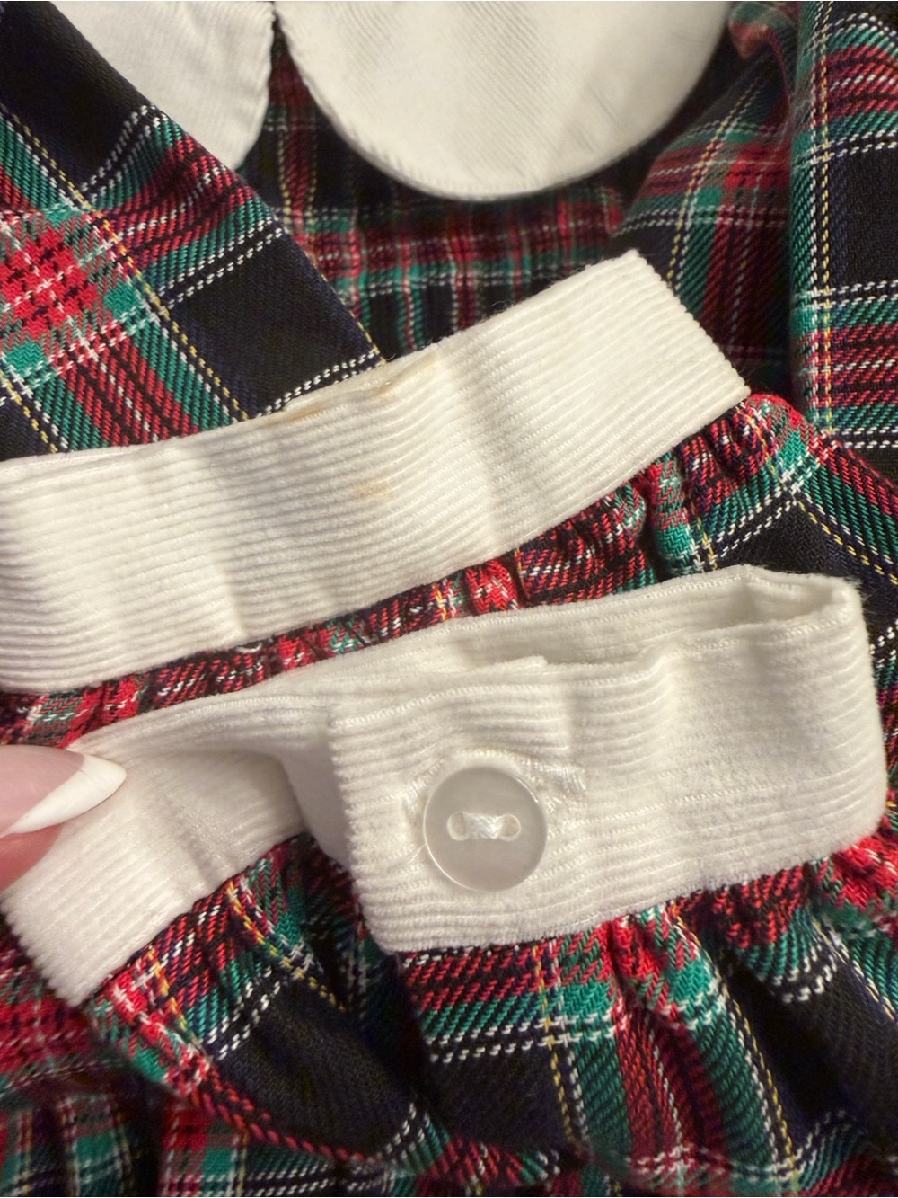 VTG! House of Hatten Plaid Smocked Holiday Dress w/ Peter Pan Collar, sz 2T - Picture 6 of 10